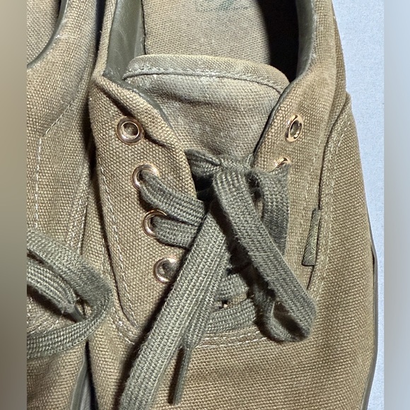 Vans “Eras” Army Green Gumsole - Picture 3 of 10